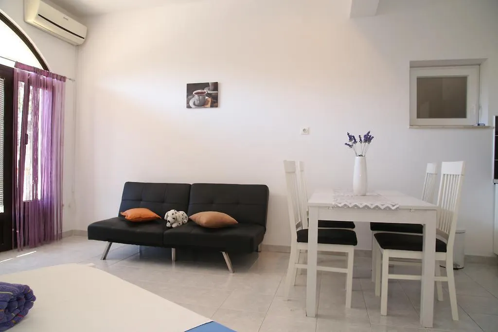 Apartments Kristo Trogir